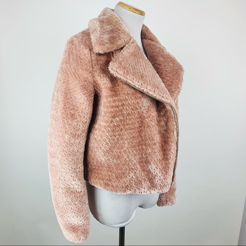 Lulu’s Cozy Business Pink Faux Fur Moto Jacket S - Picture 5 of 12